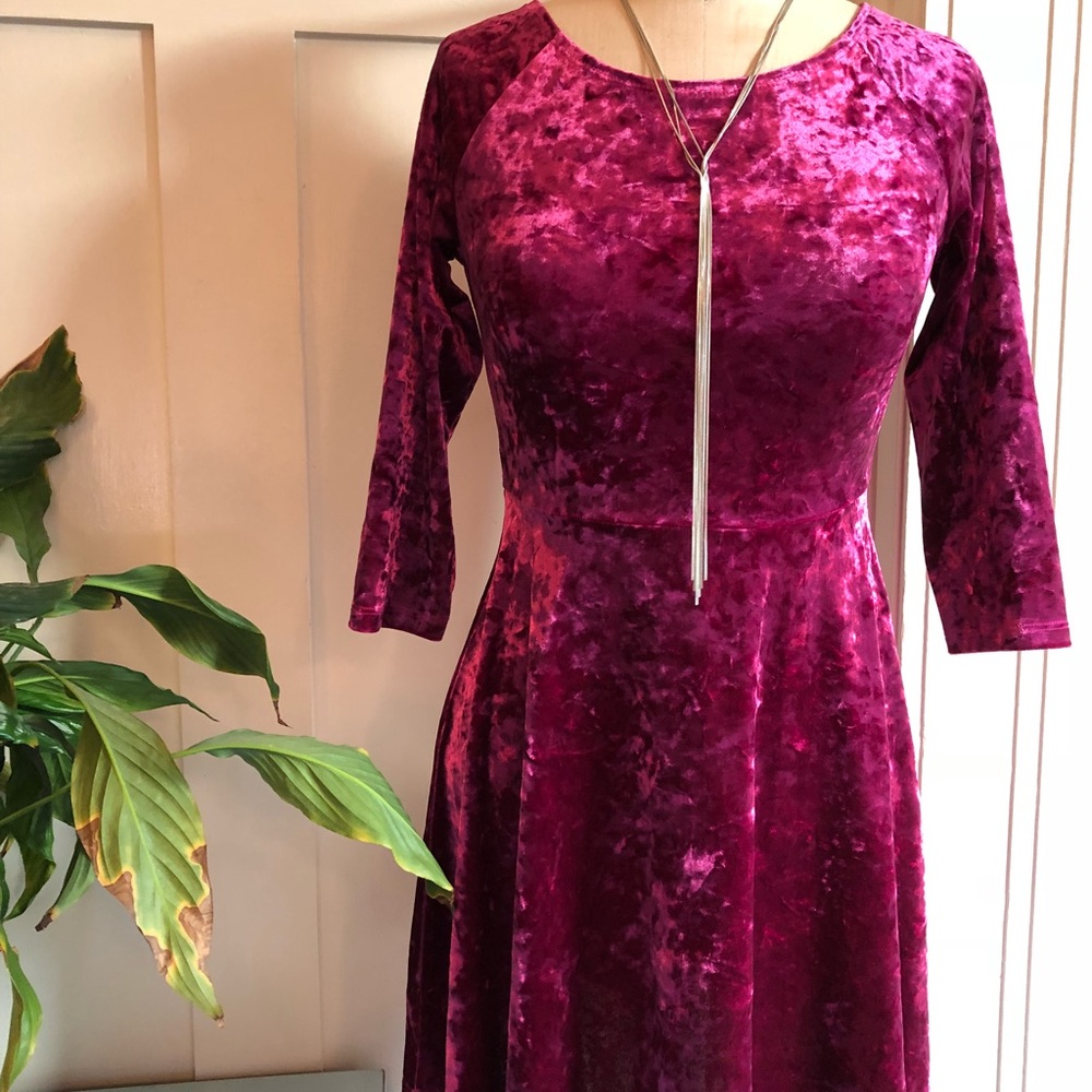 Velvet fit & flare dress